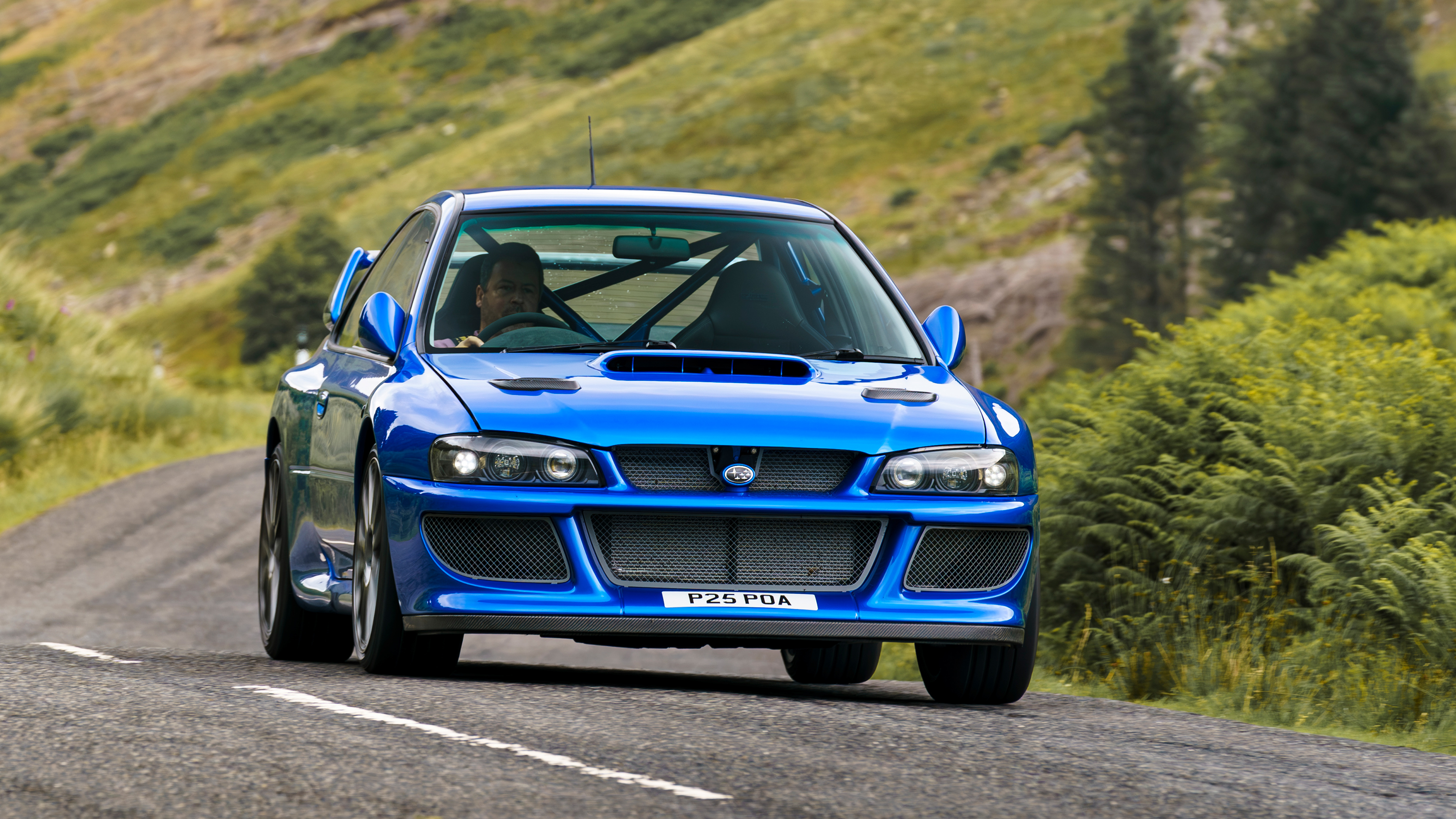Prodrive P25 – front