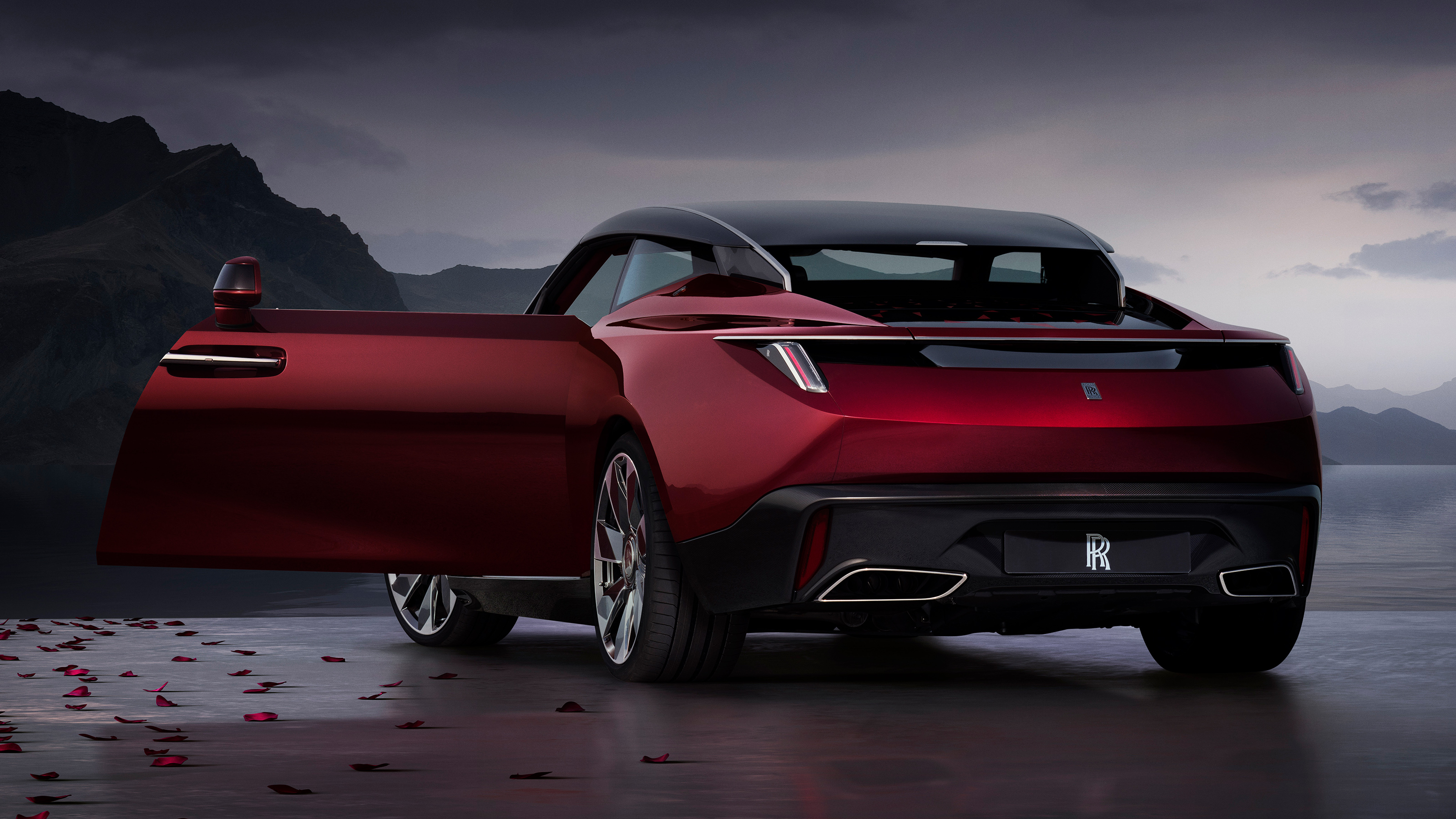 Rolls-Royce Droptail – rear