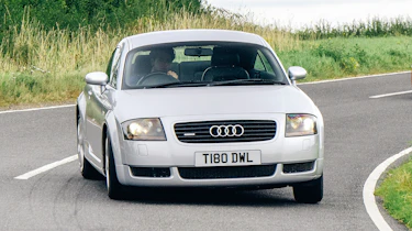 Audi TT Mk1 – slide