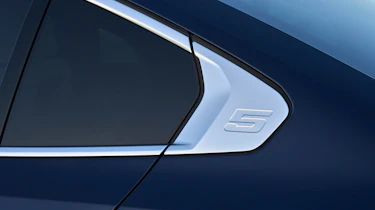 BMW i5 – badge