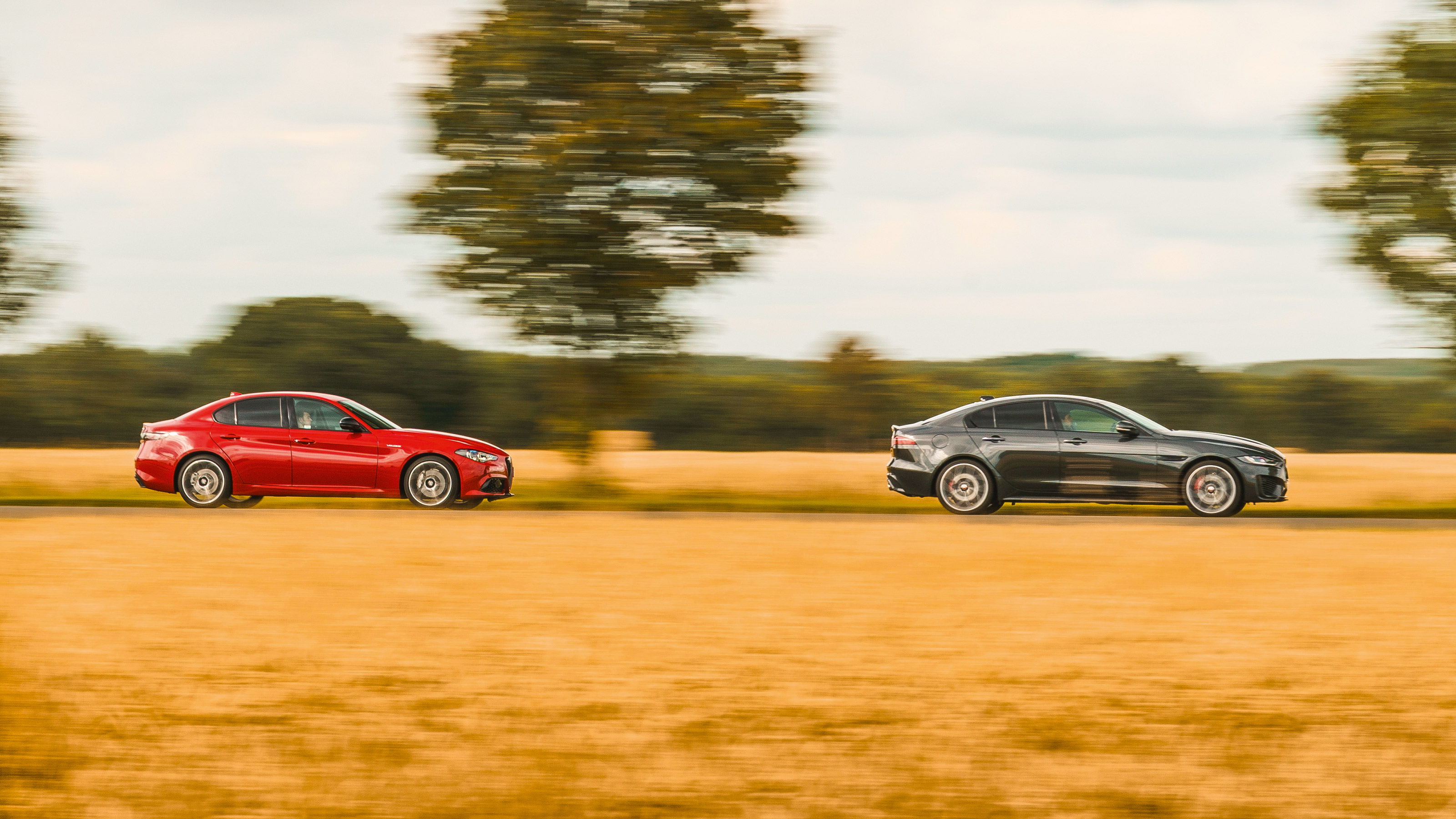 Jaguar XE v Alfa Romeo Giulia