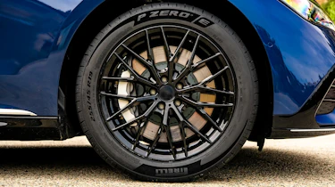 Pirelli P Zero E