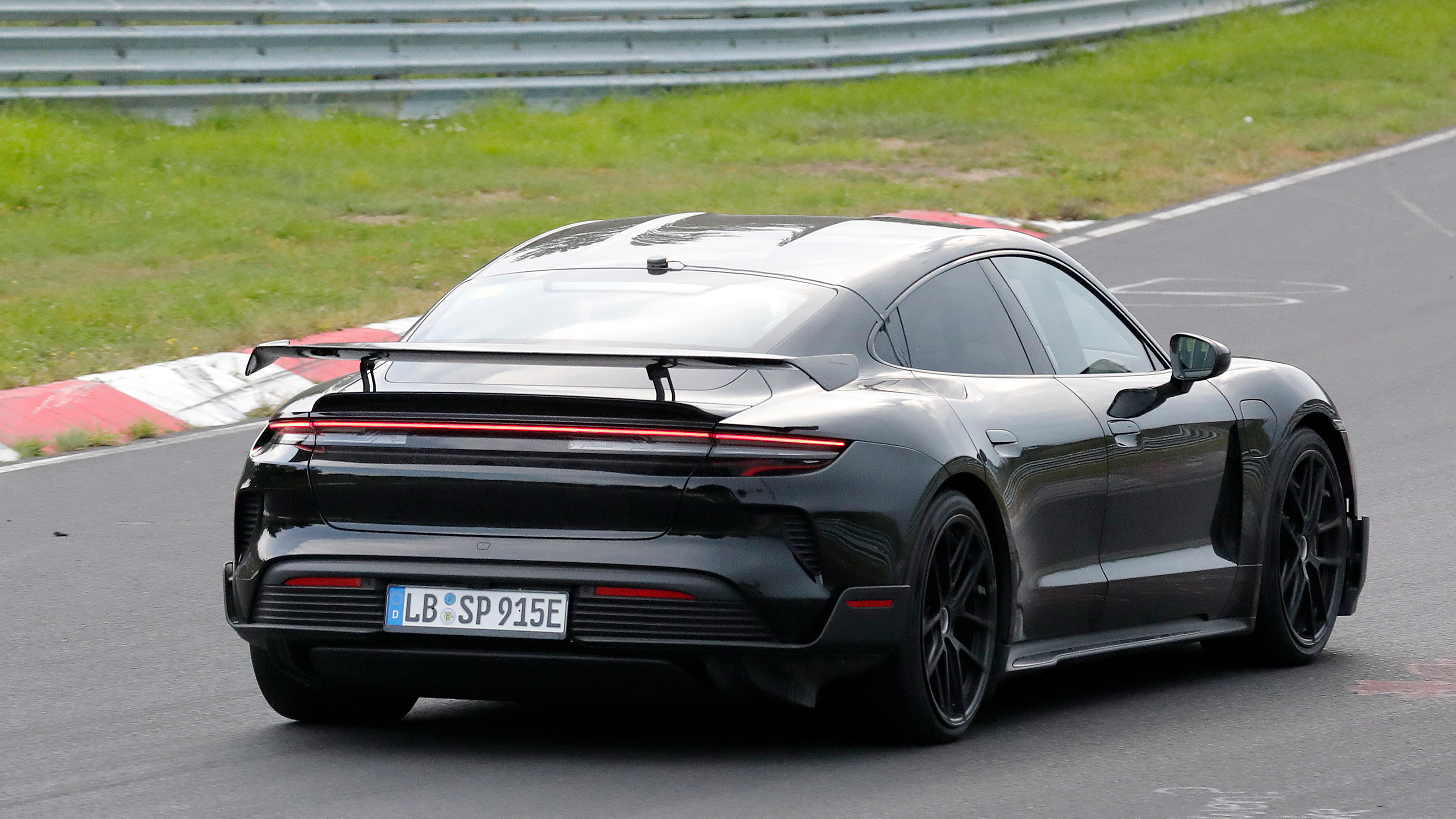 Porsche Taycan Turbo GT – rear