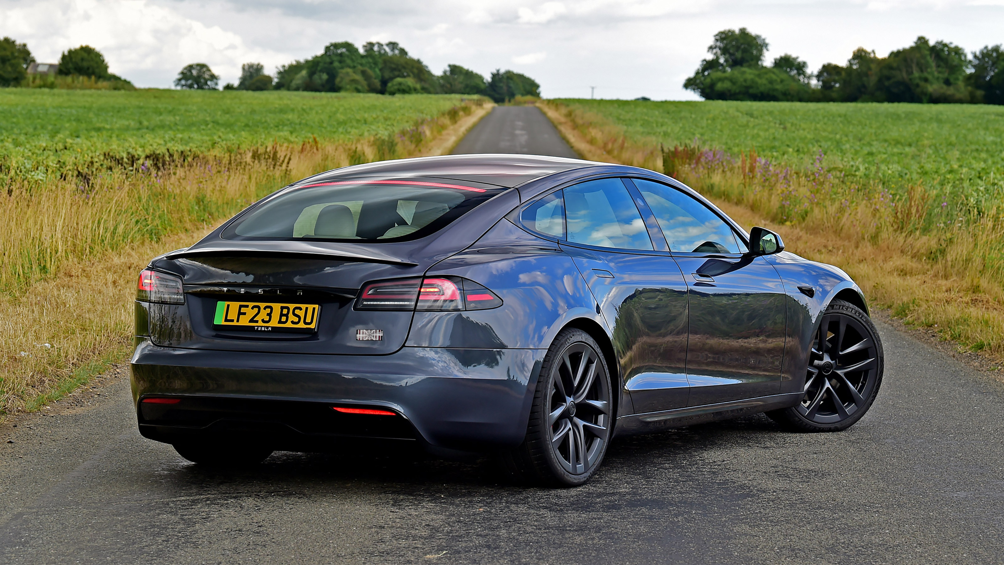 Tesla Model S Plaid