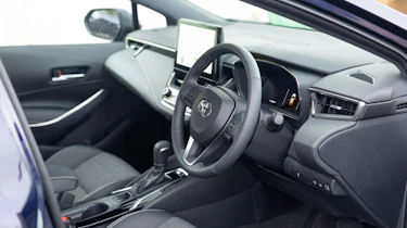 Toyota Corolla – interior