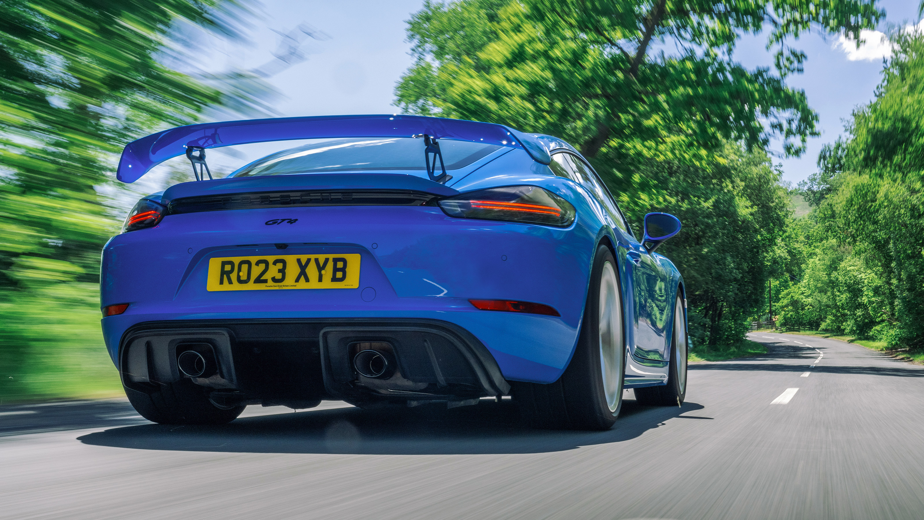 BMW M2 v Porsche Cayman GT4 v Alpine A110 R road