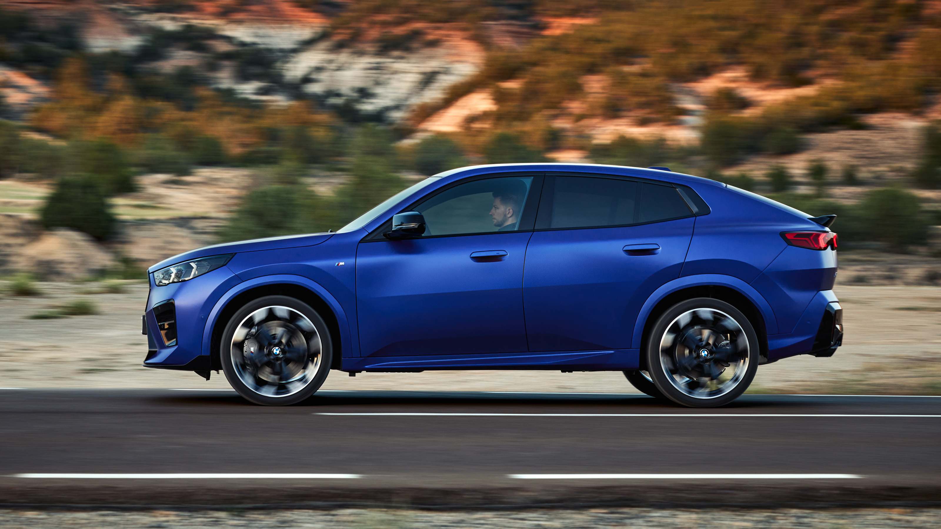 New BMW X2 – side