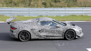 Chevrolet Corvette ZR1 – side