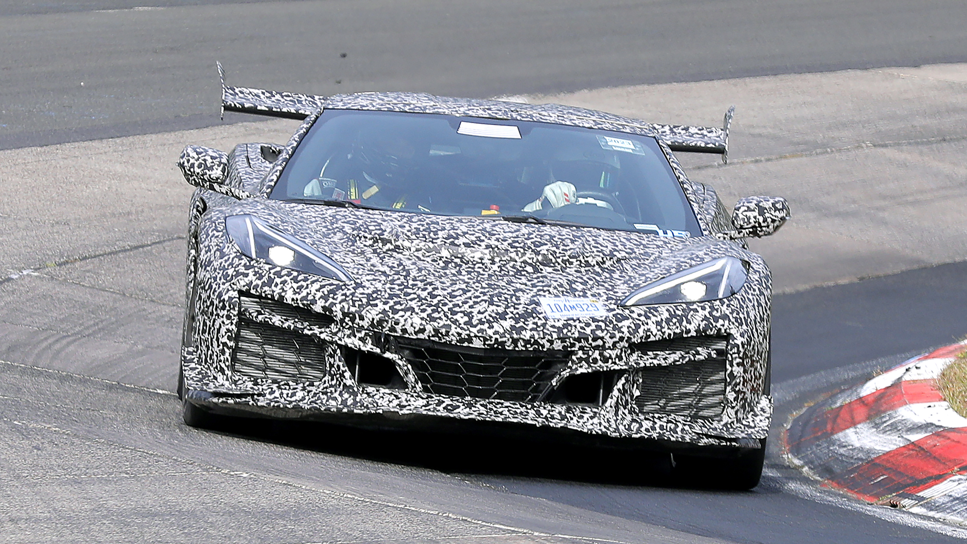 Chevrolet Corvette ZR1 – front