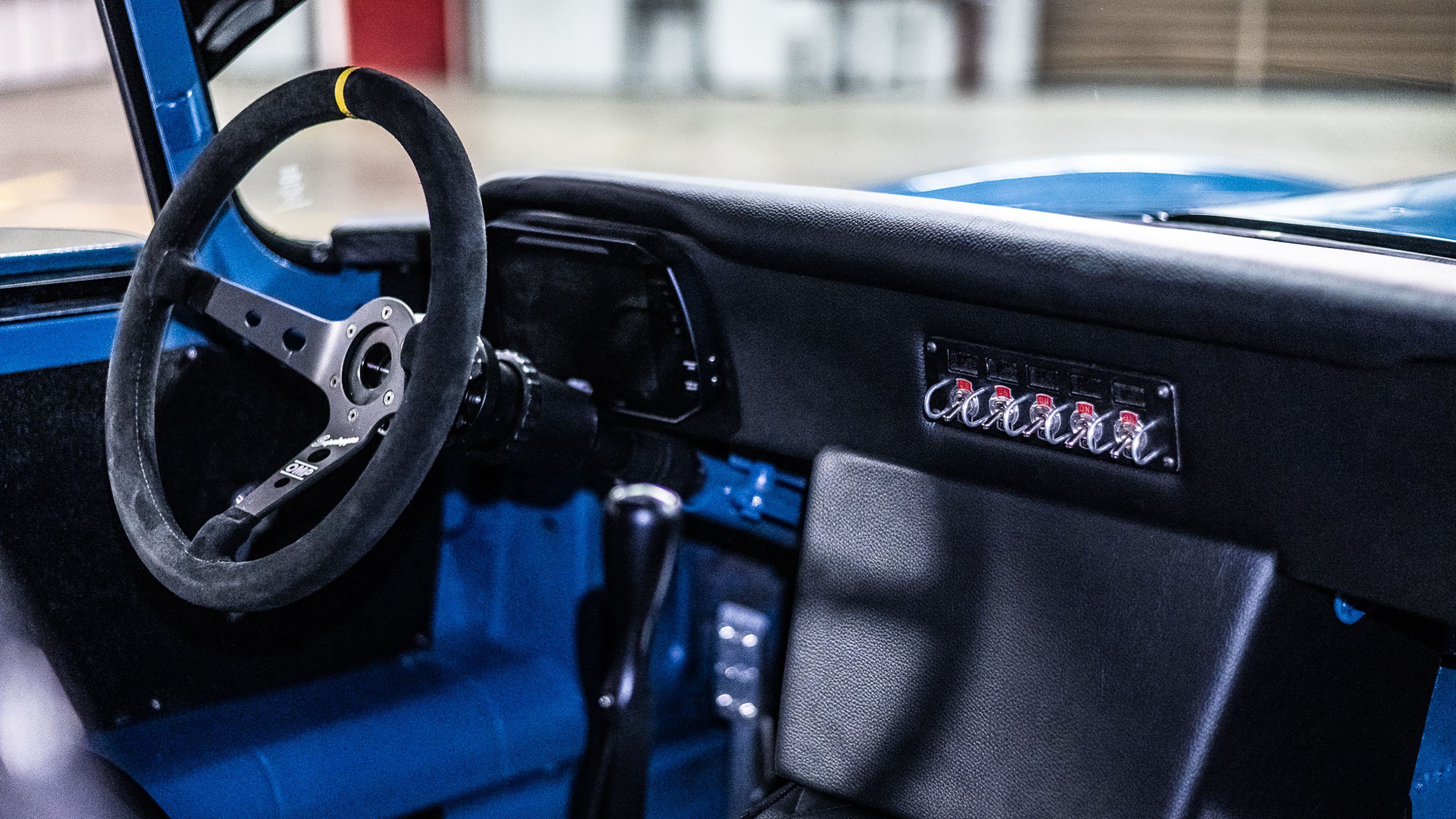 Eneos Jaguar E-Type 2JZ – interior