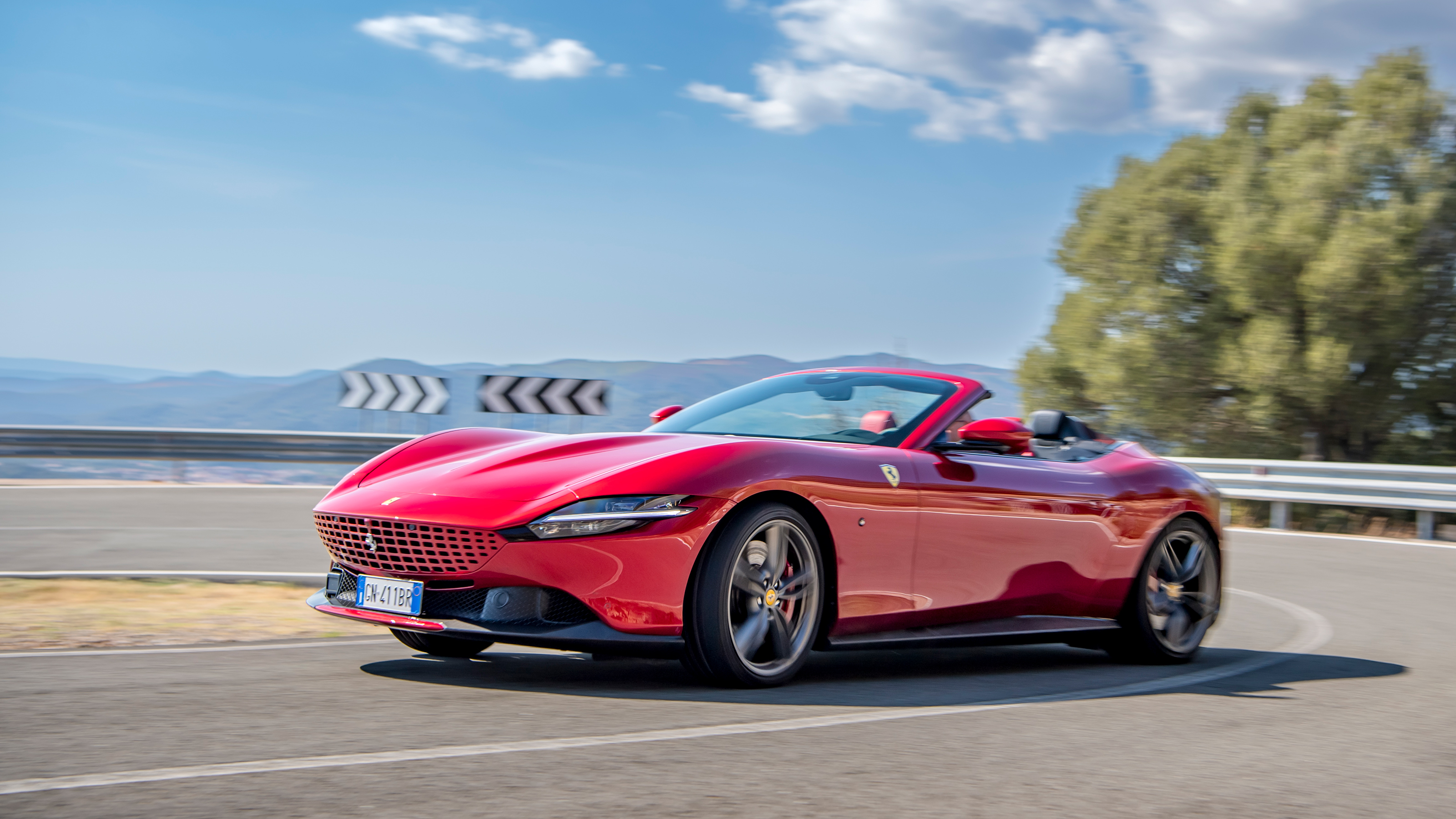 Ferrari Roma Spider – drift