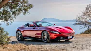 Ferrari Roma Spider – front