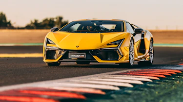 Lamborghini Revuelto