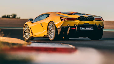 Lamborghini Revuelto