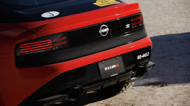 Nissan Safari Rally Z – rear