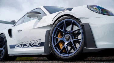 Porsche 911 GT3 RS – front