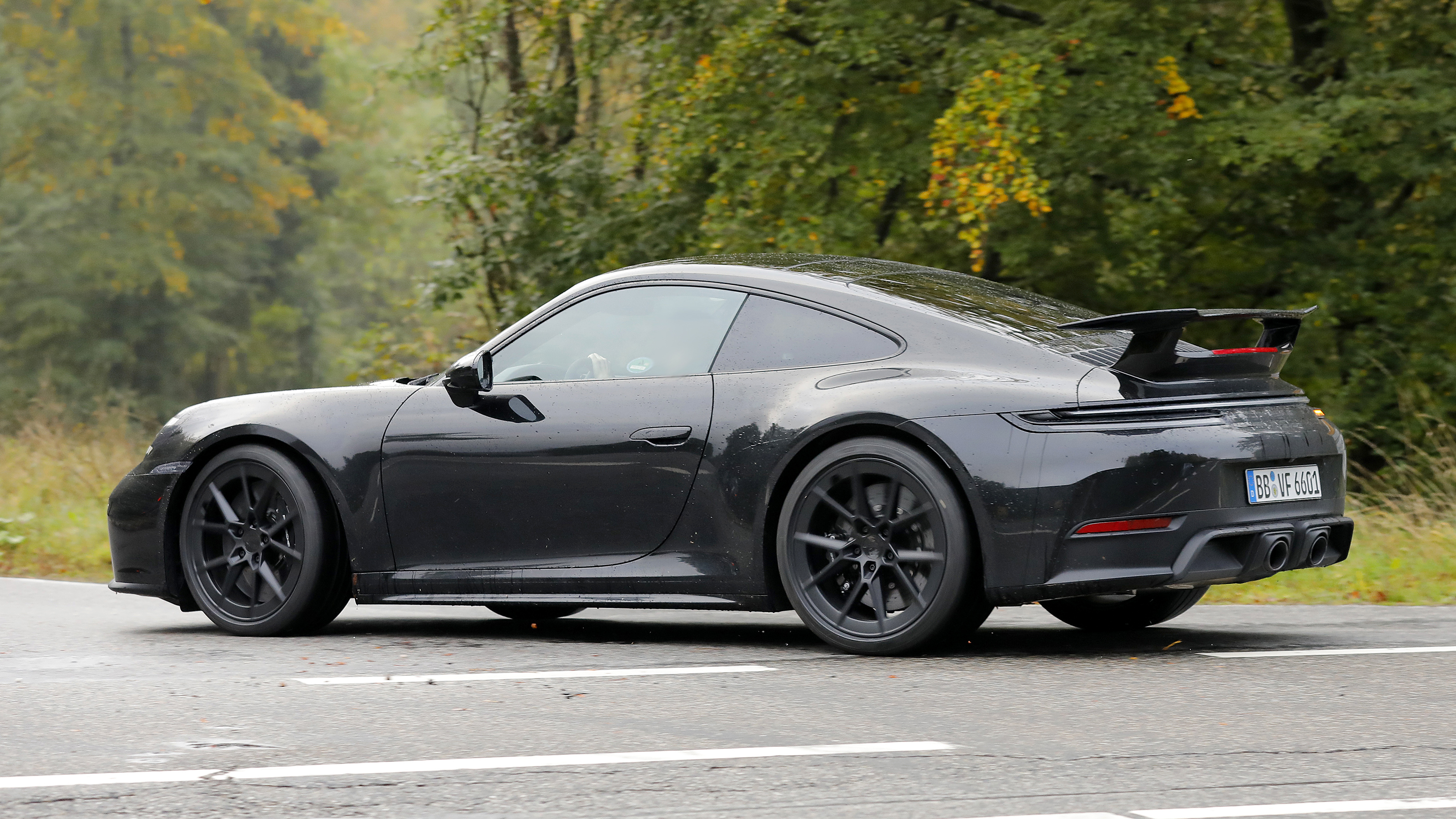 Porsche 911 992.2 facelift – rear
