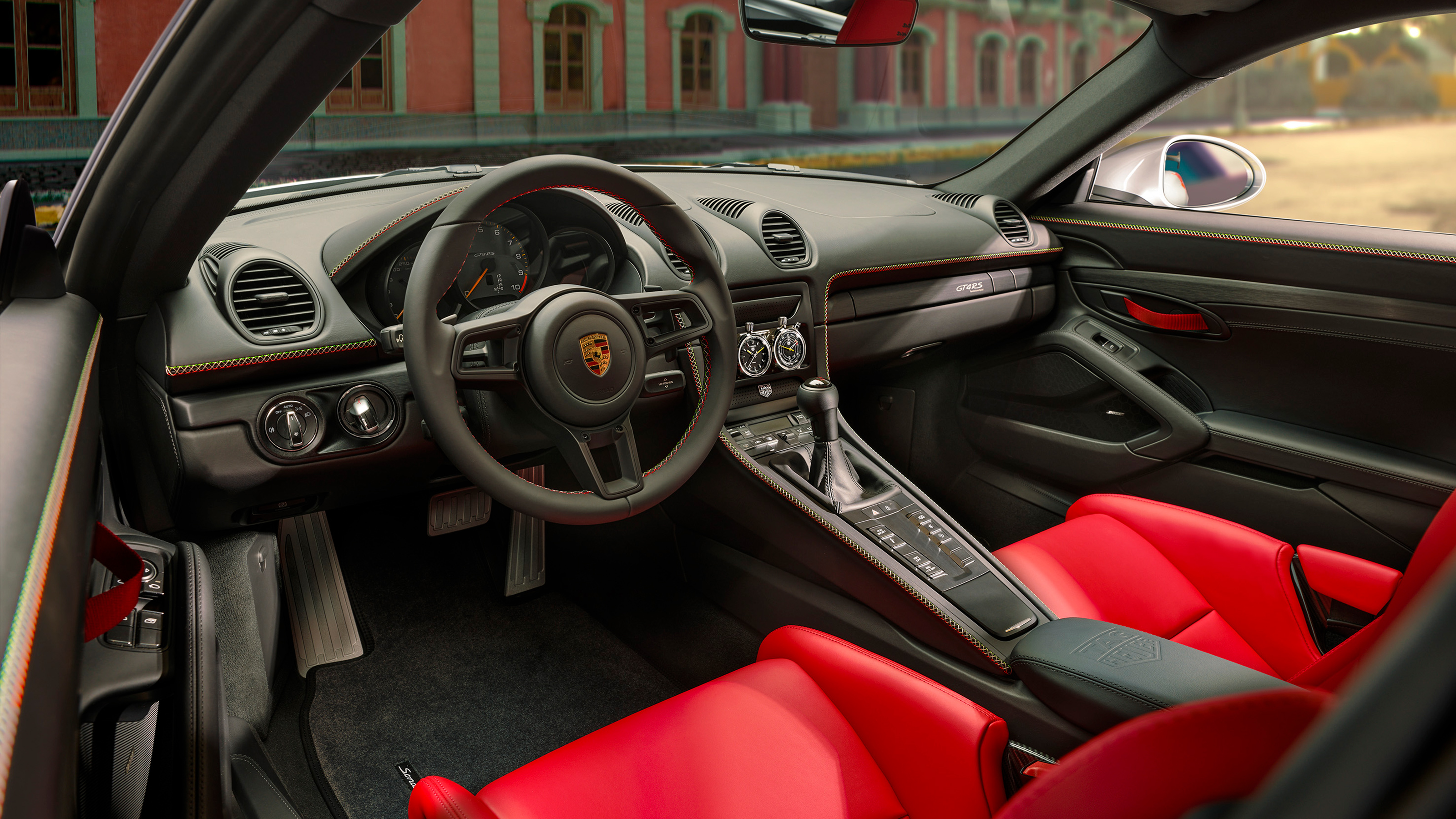 Porsche Cayman GT4 RS Panamericana – front