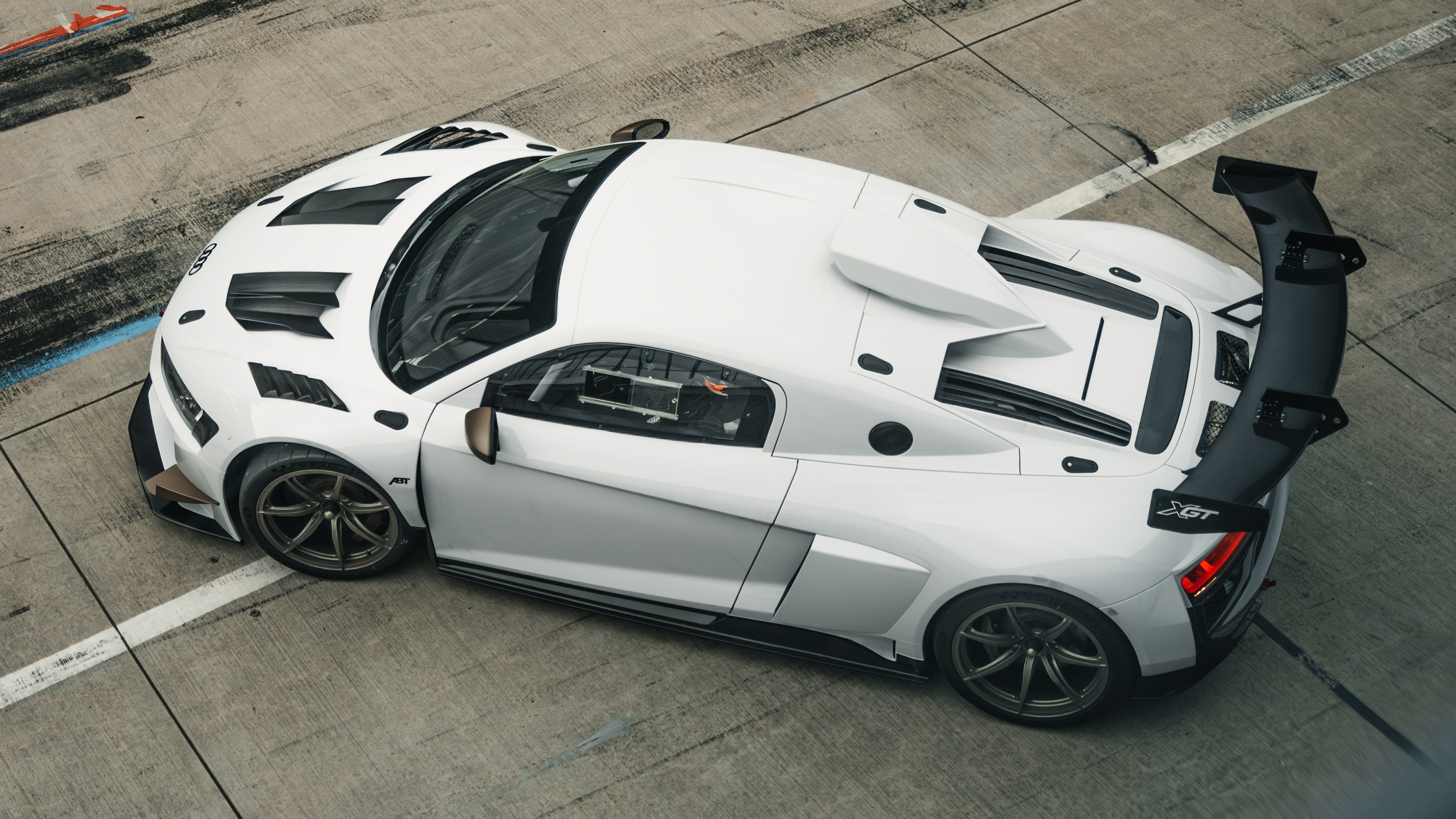 Abt XGT – roof