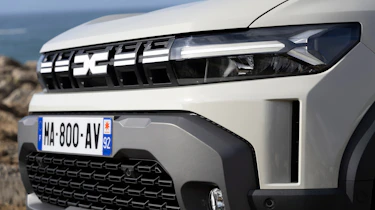 Dacia Duster – front