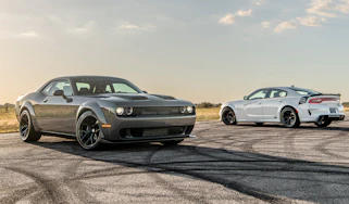 Dodge Challenger and Charger Last Stand – front