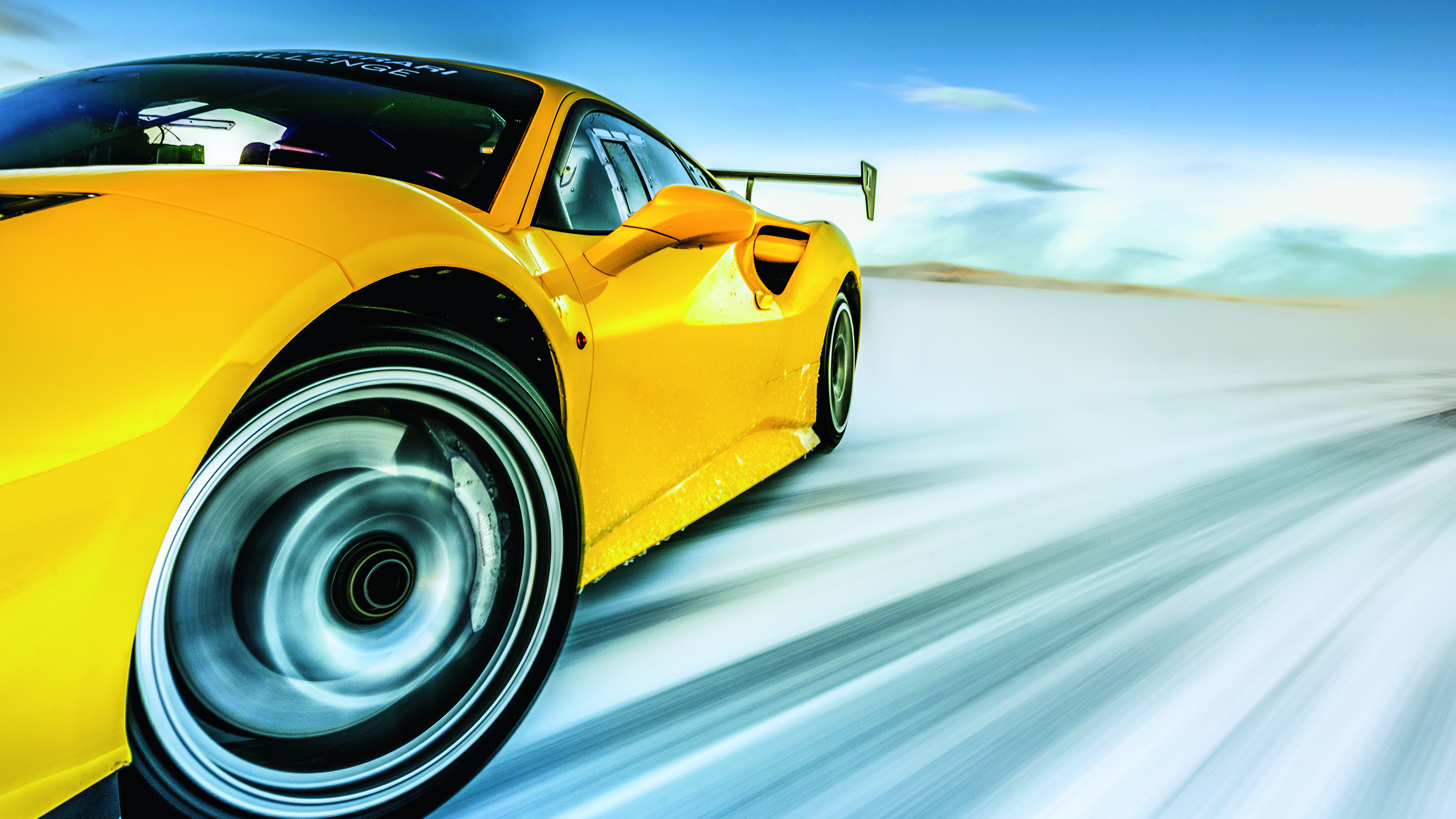 Ferrari 488 Challenge Evo