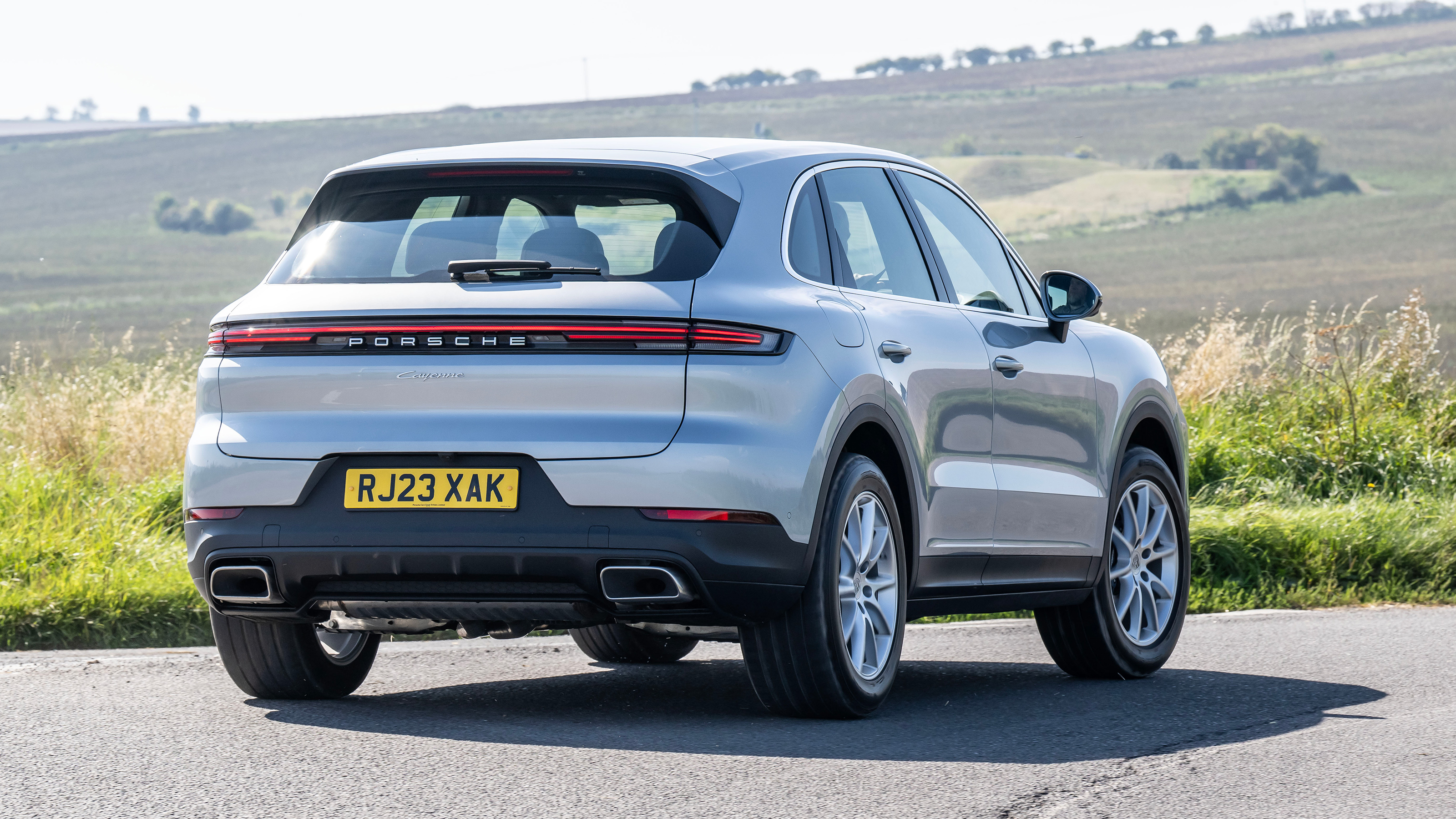 Porsche Cayenne – rear