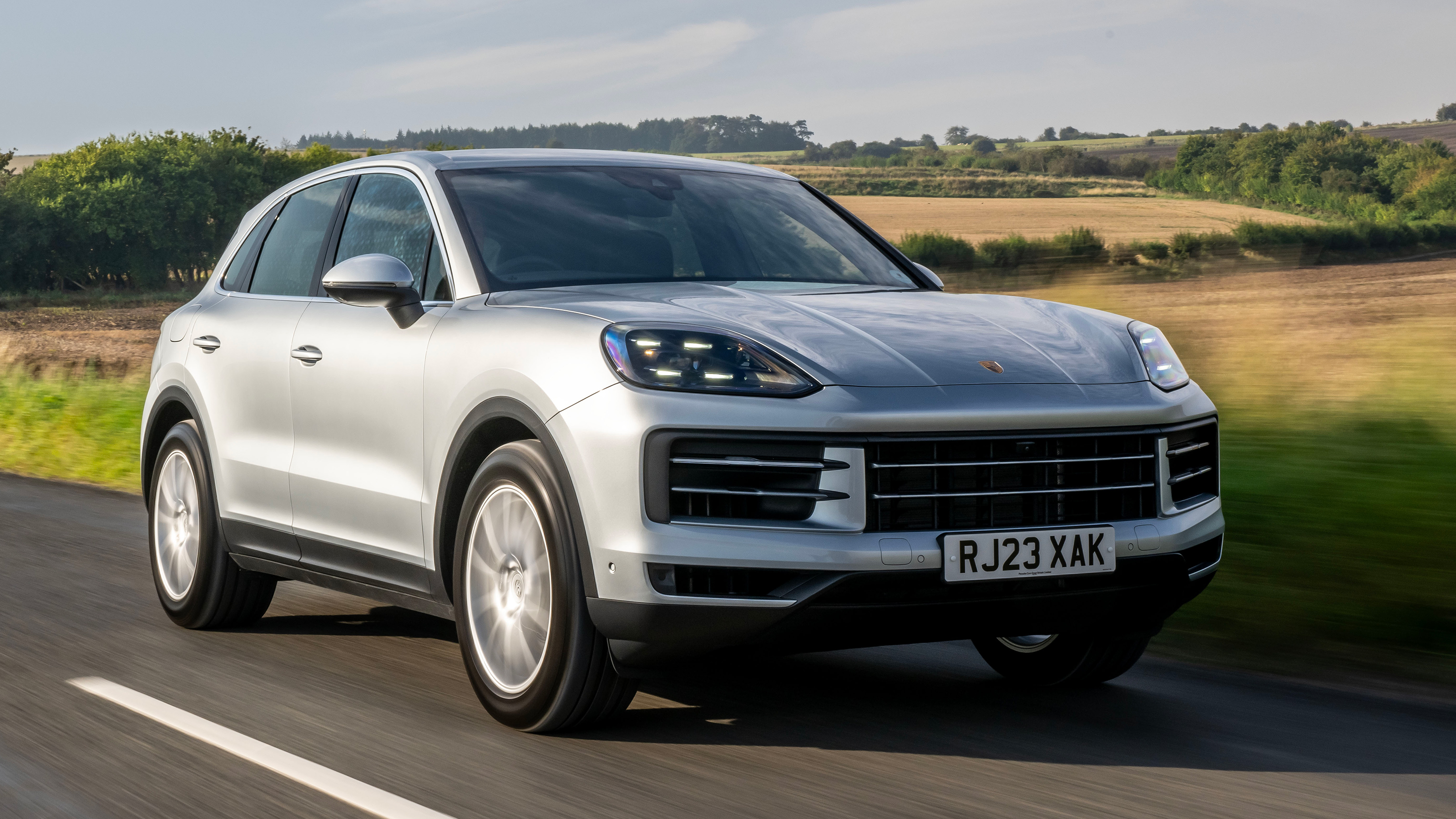 Porsche Cayenne – front