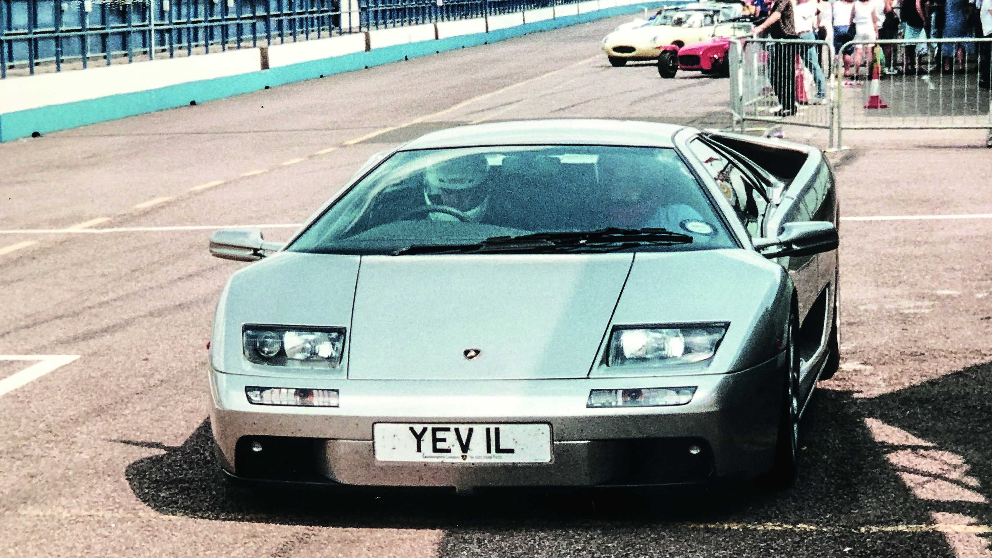 Richard Usher's Life &amp; Cars