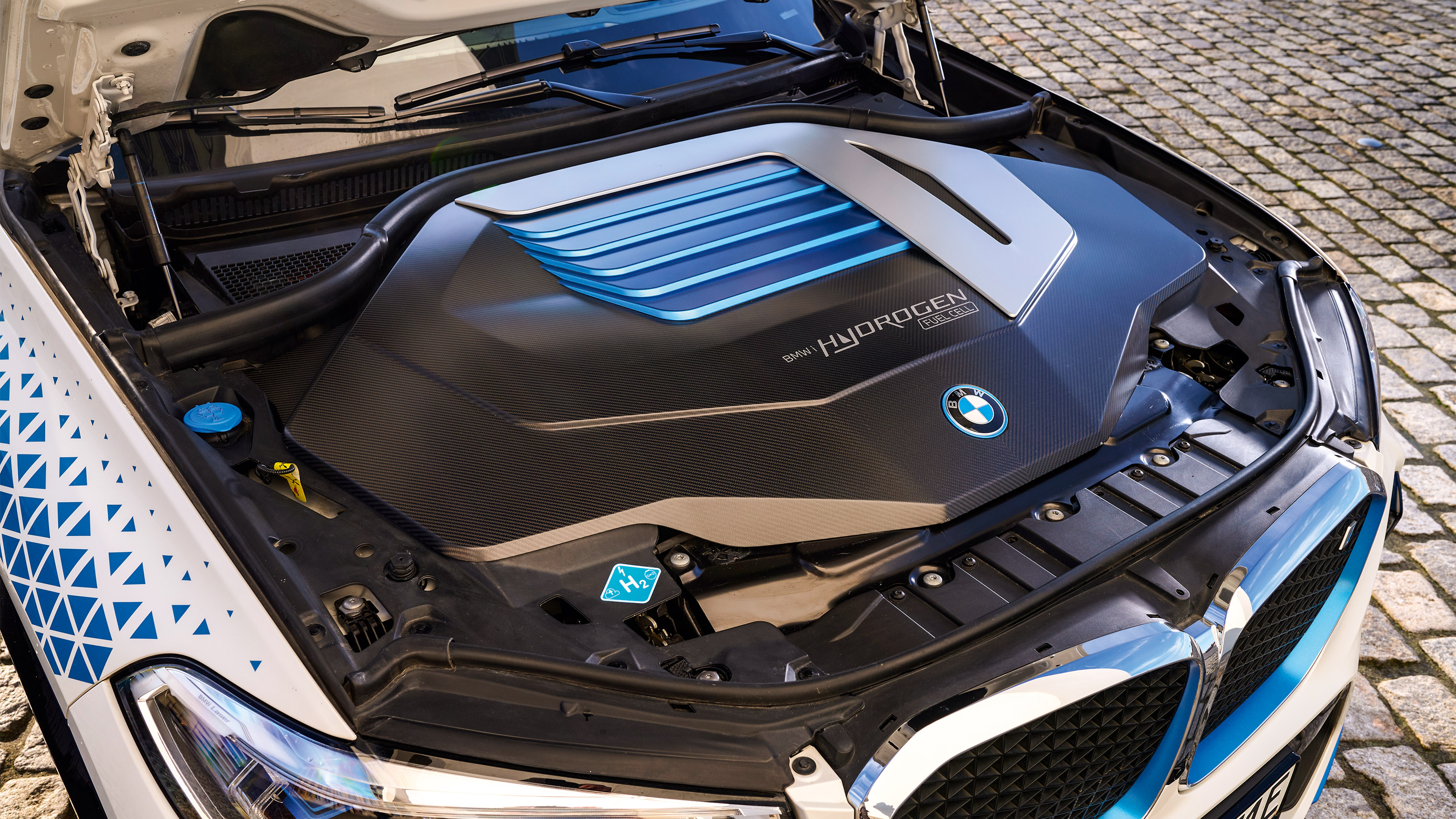 BMW iX5