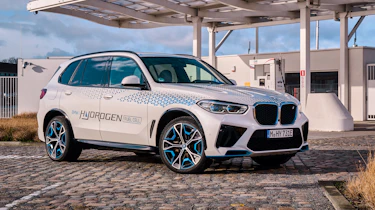 BMW iX5