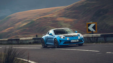Alpine A110 R – front