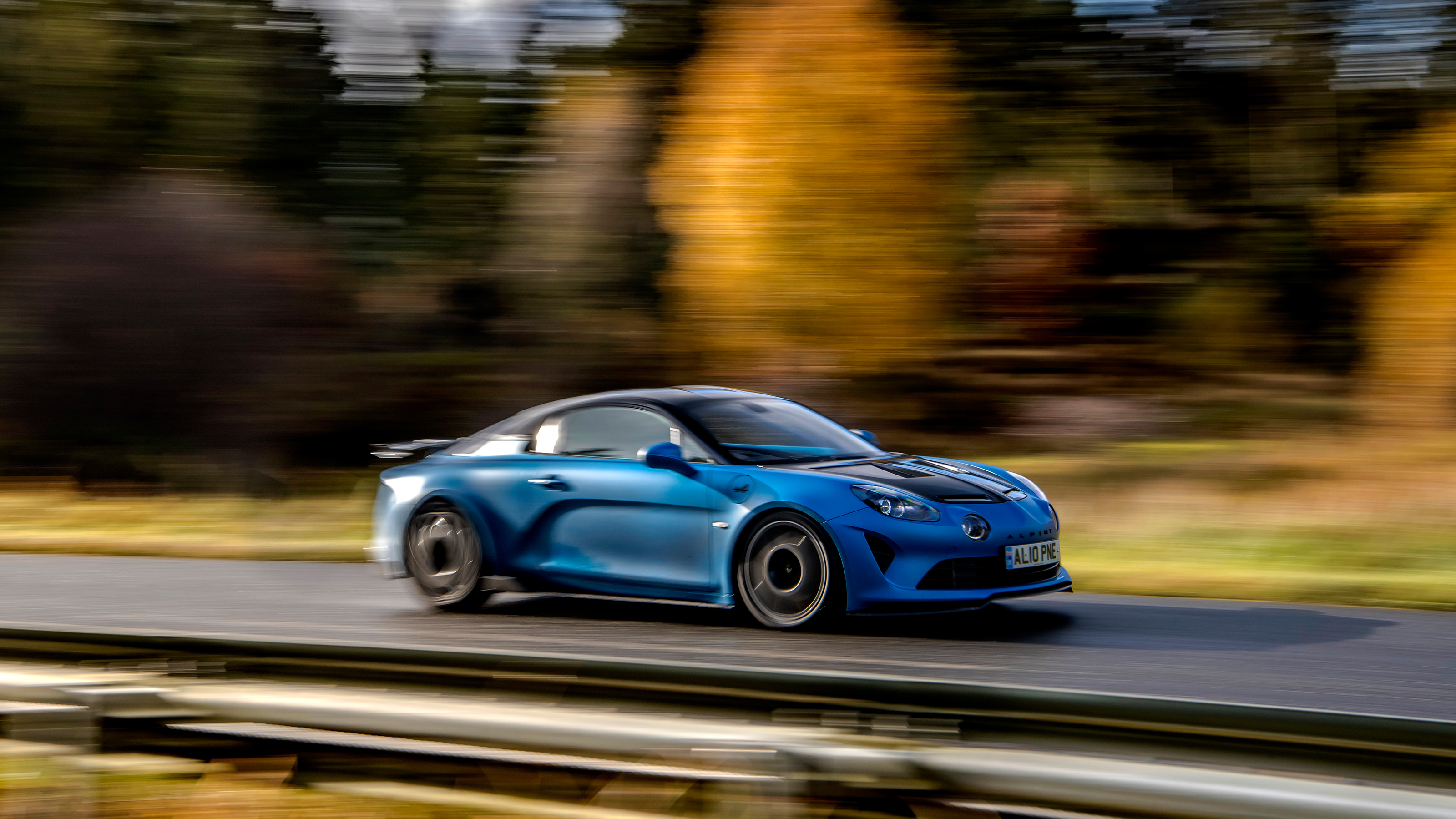 Alpine A110 R – front