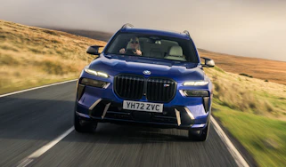 BMW X7 M60i – front