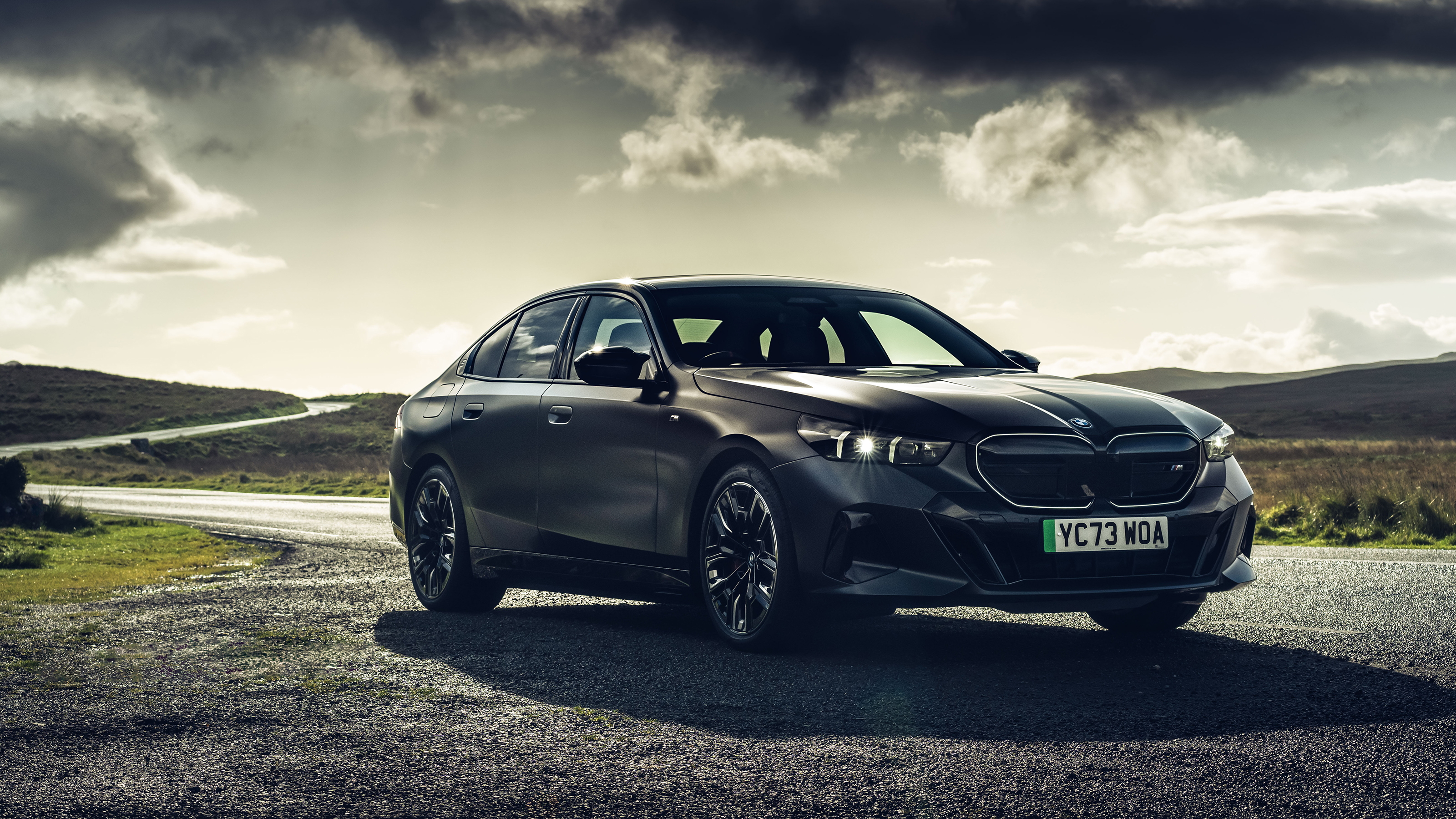 BMW i5 M60 – front