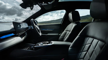 BMW i5 M60 – interior