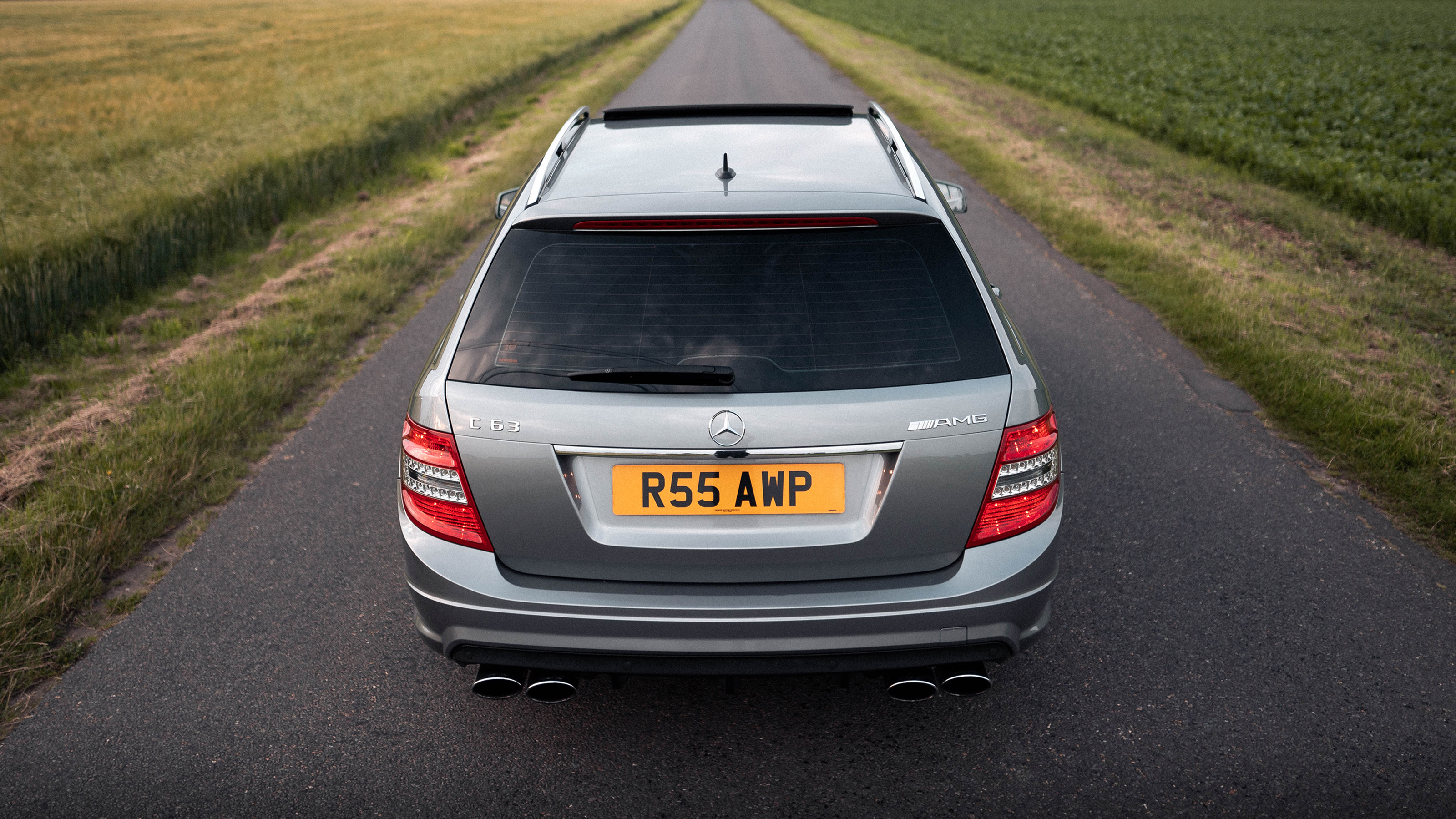 W204 Mercedes-Benz C63