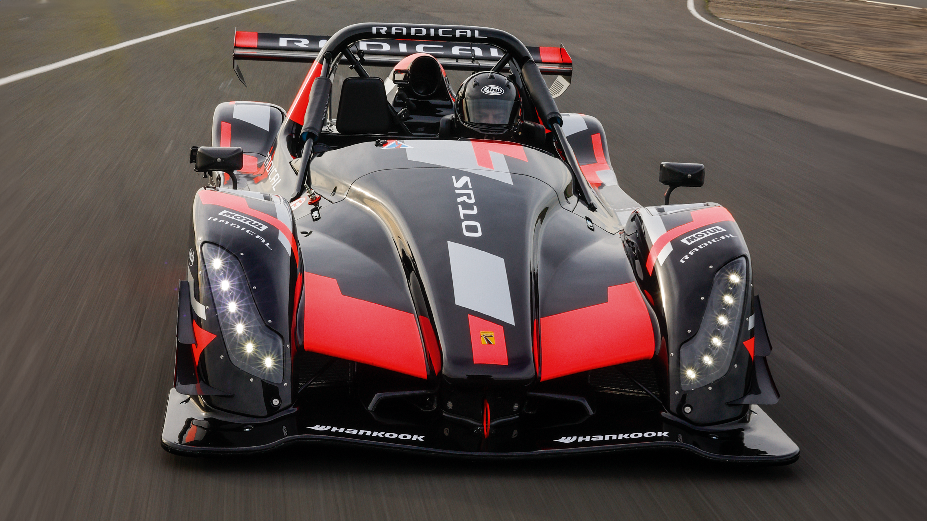 Radical SR10