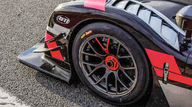 Radical SR10