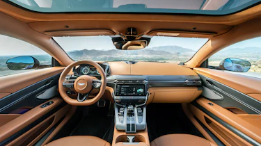 Aston Martin Vanquish – interior