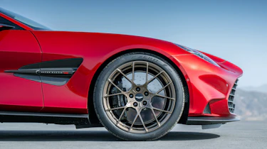 Aston Martin Vanquish – wheels
