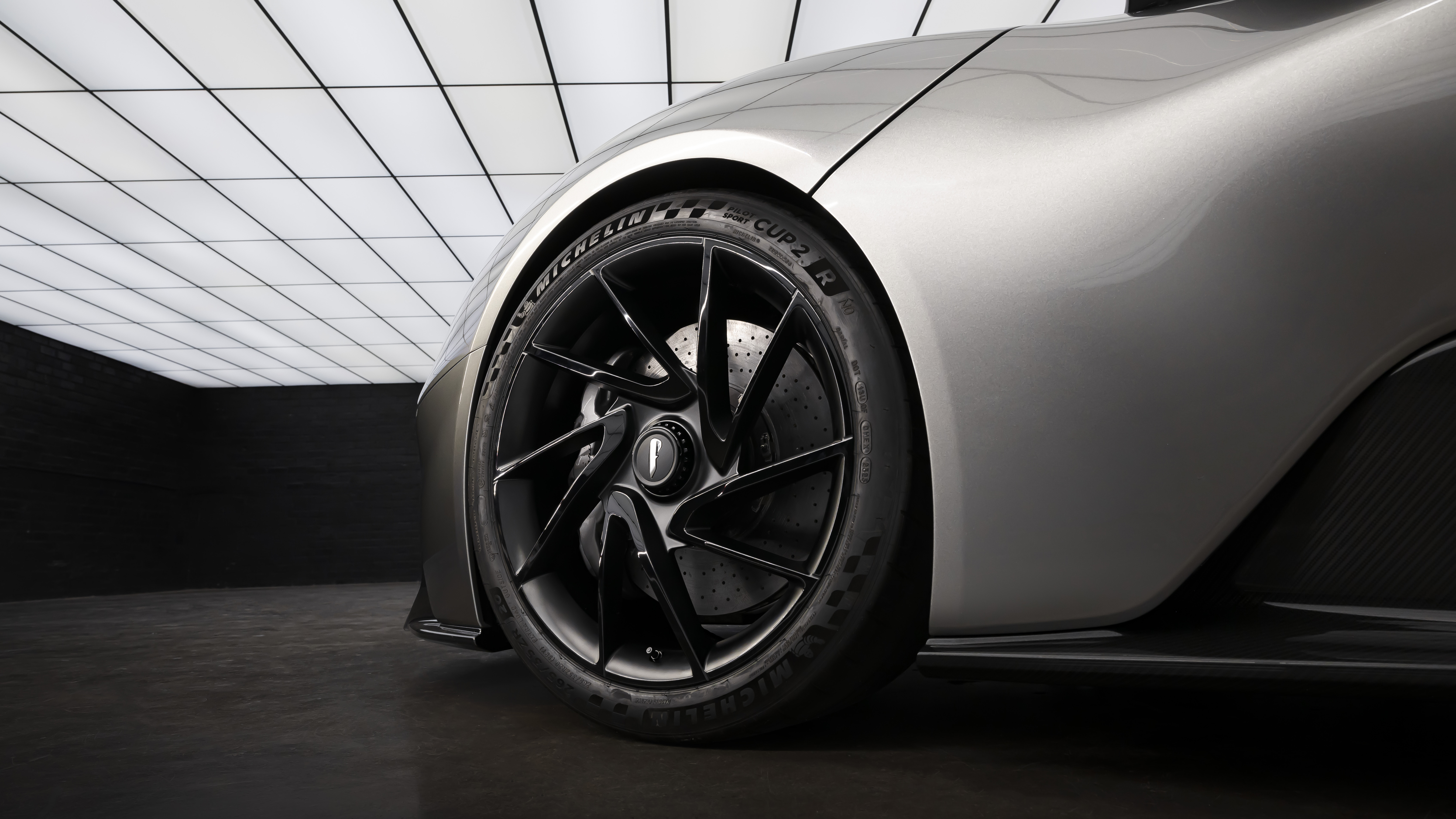 Pininfarina B95 Gotham