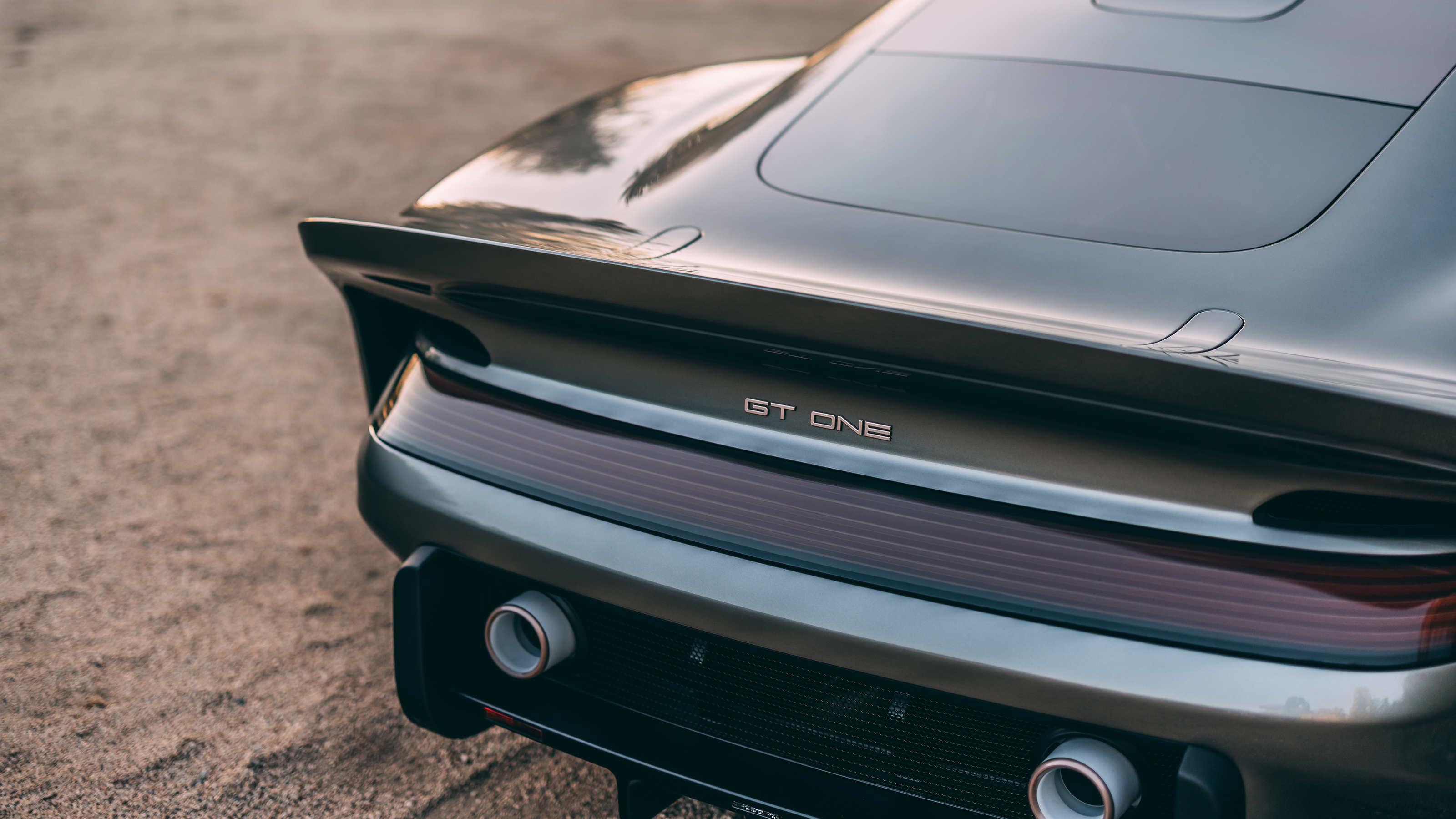 Tuthill GT One – rear