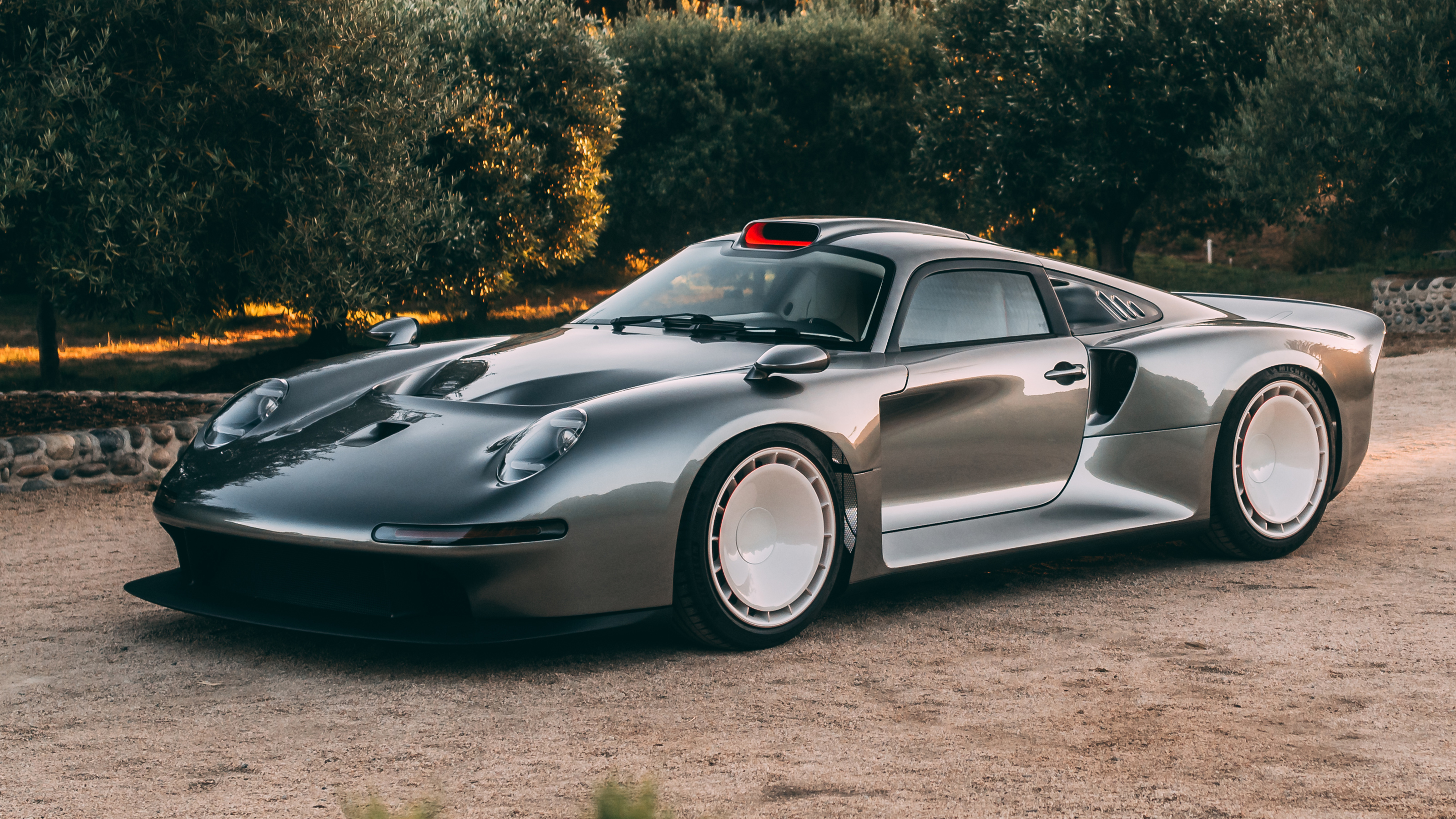 Tuthill GT One – pictures
