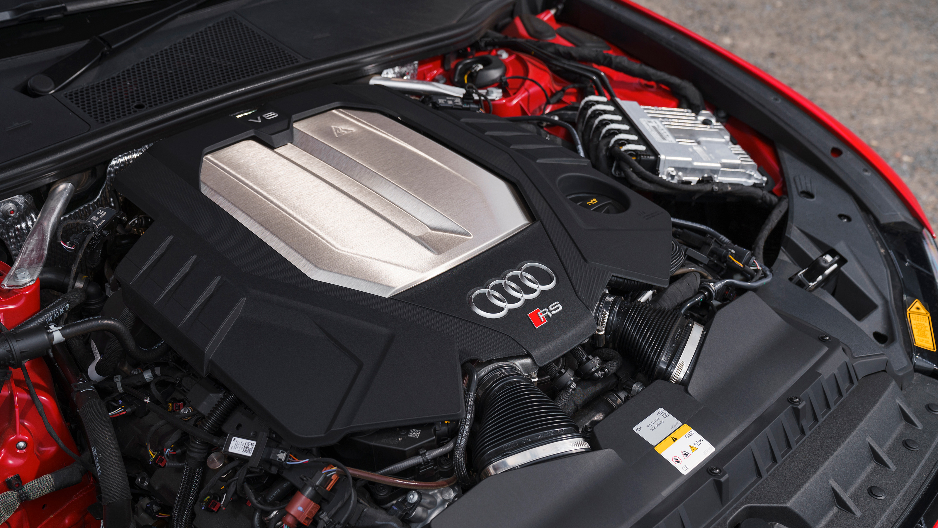 Audi RS6 Performance – engine bay