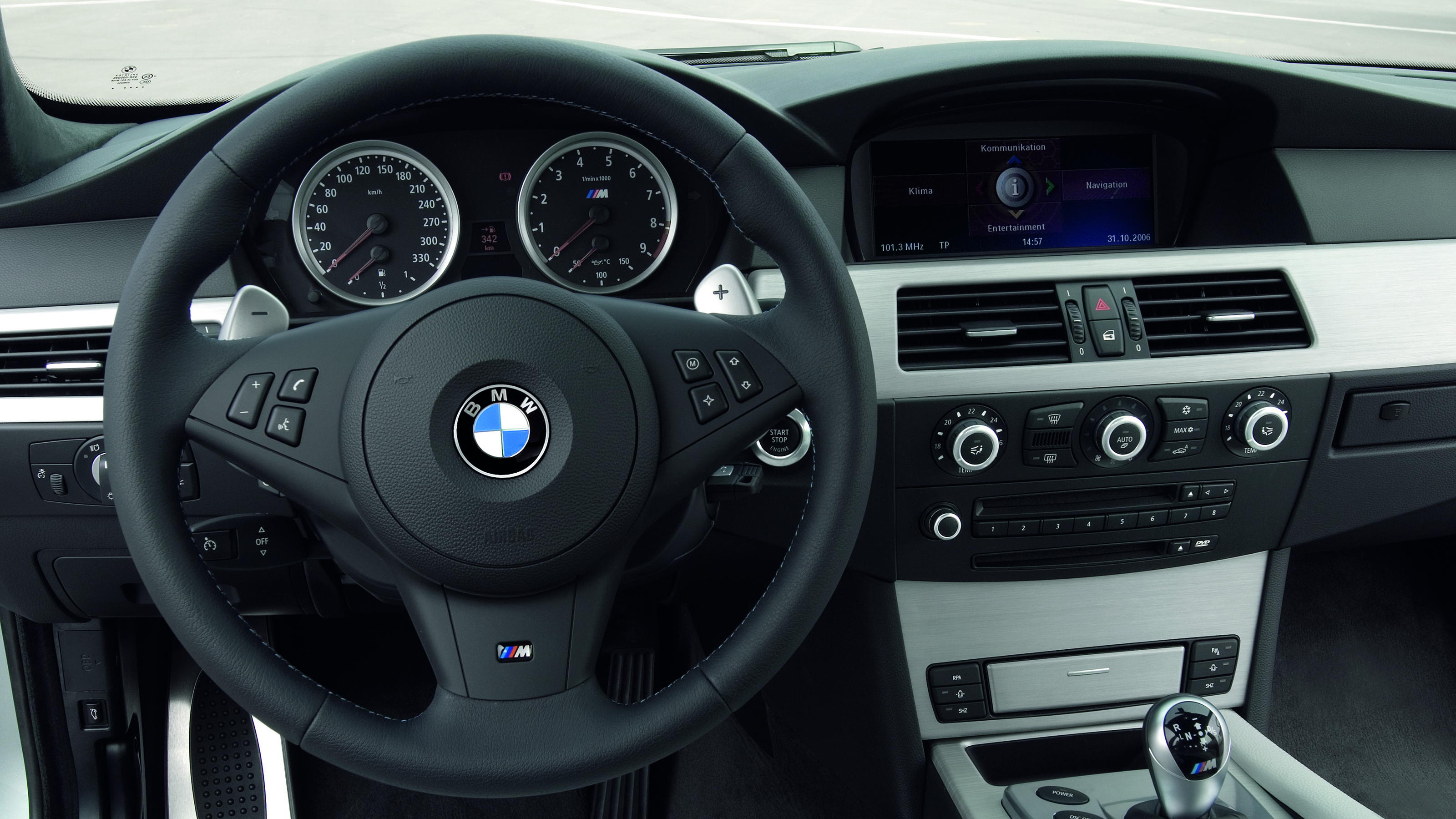 BMW M5 Touring E61