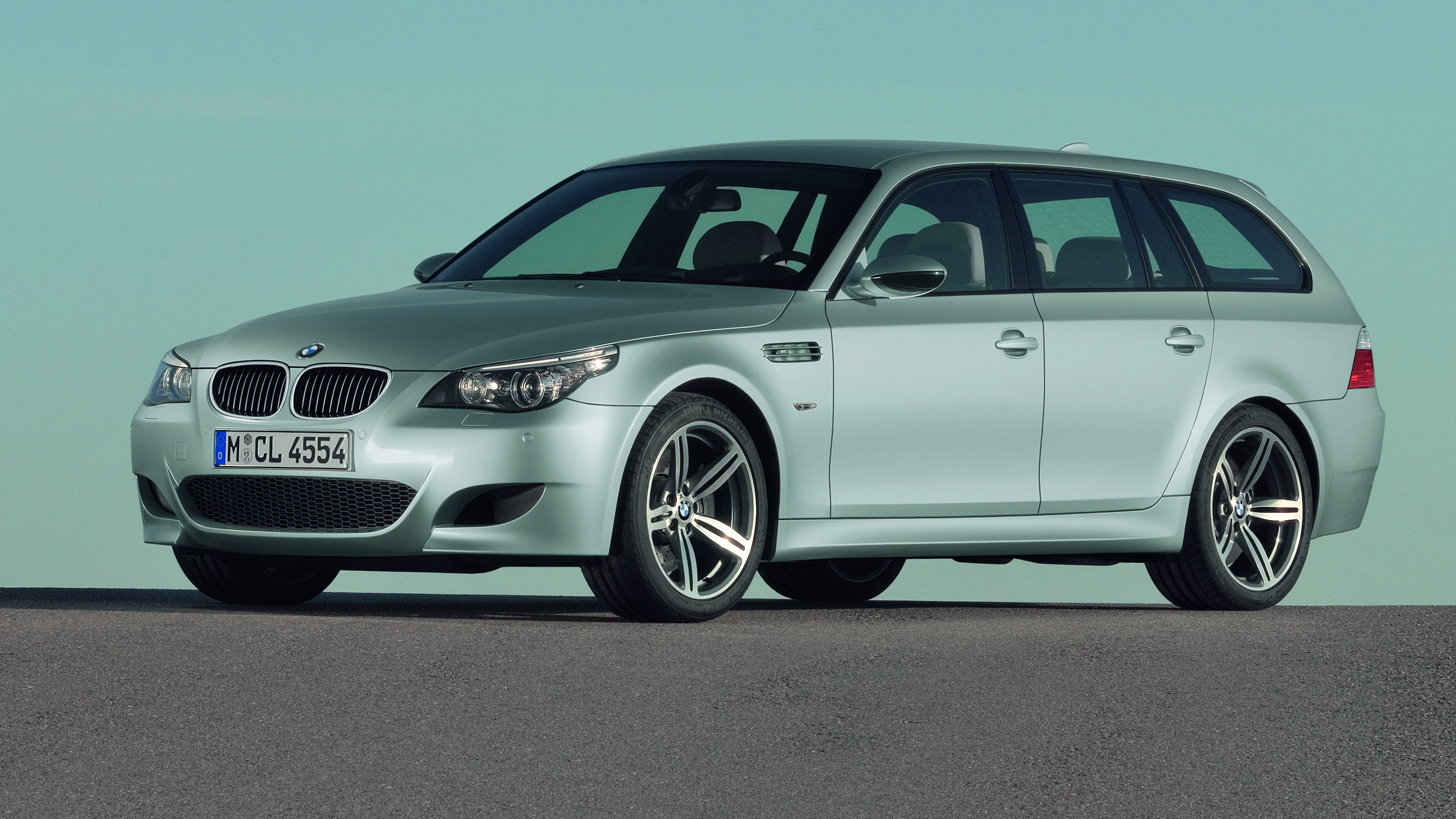 BMW M5 Touring E61