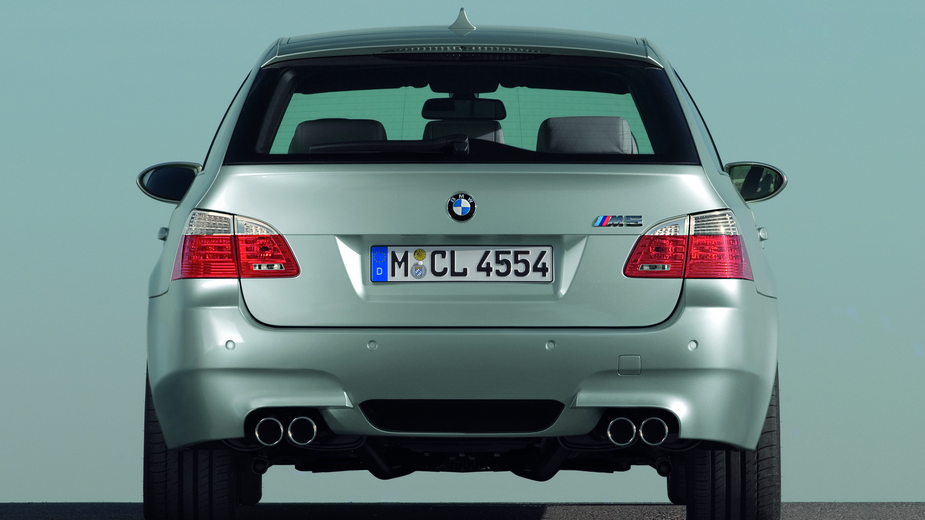 BMW M5 Touring E61