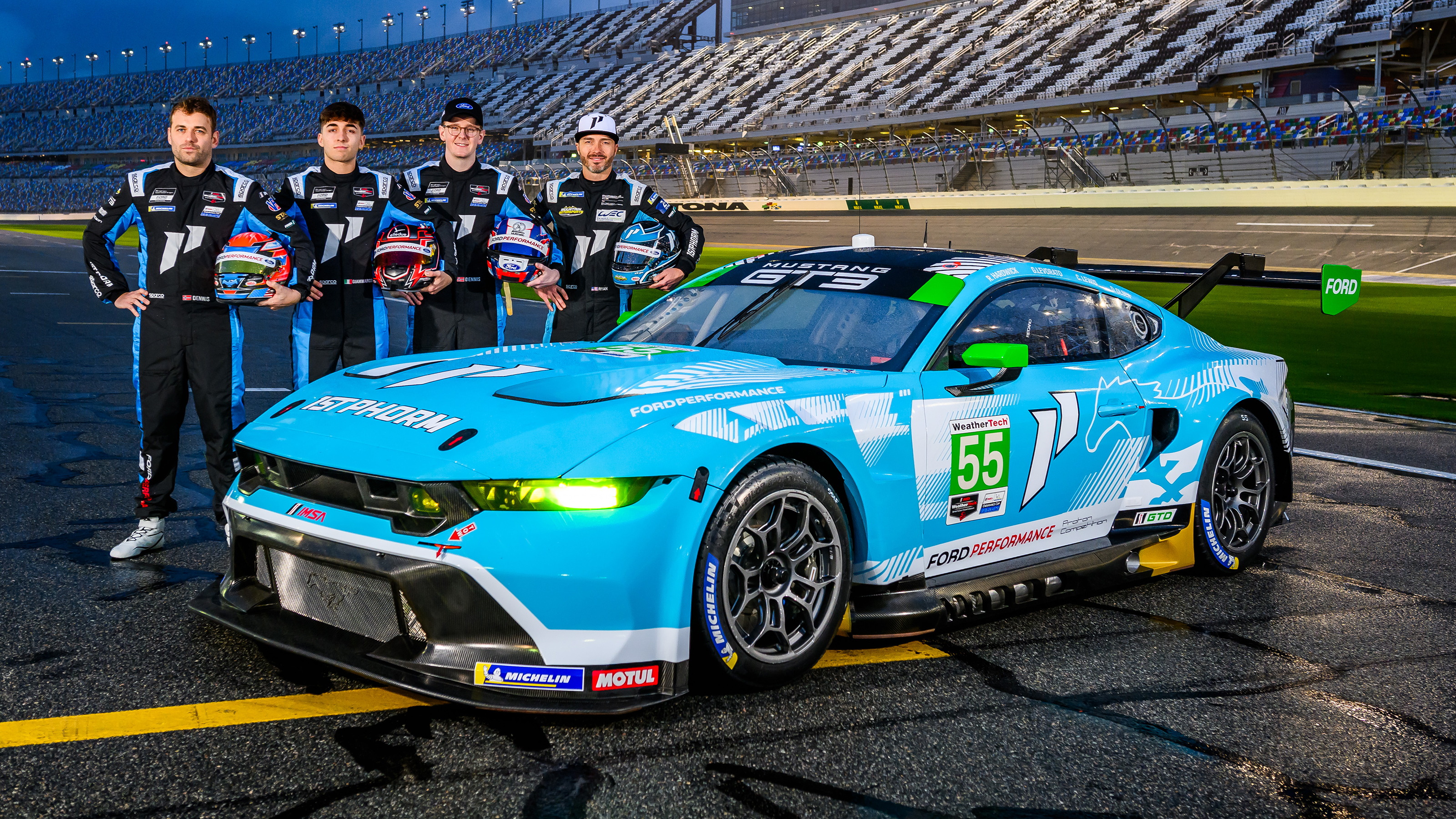 Ford Mustang GT3 – front