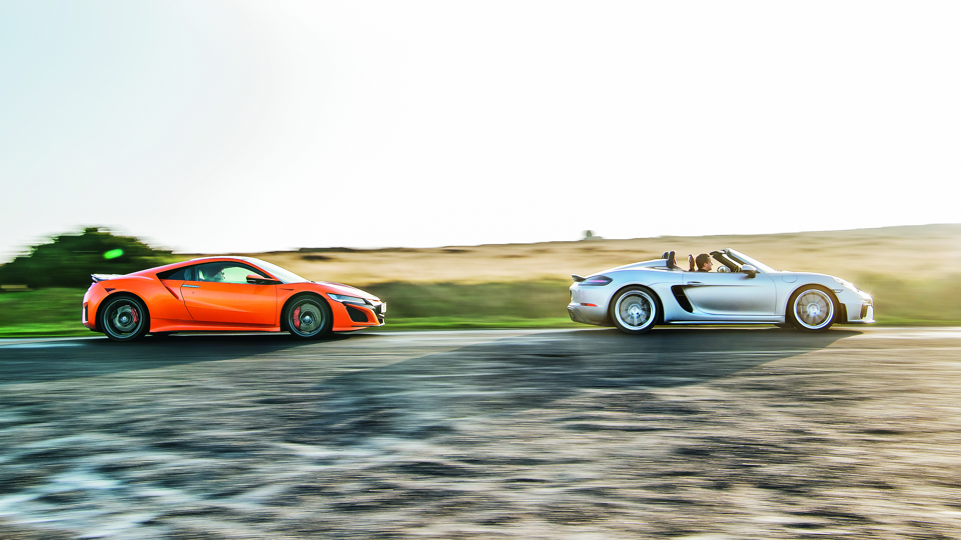 Honda NSX v Porsche 718 Spyder 